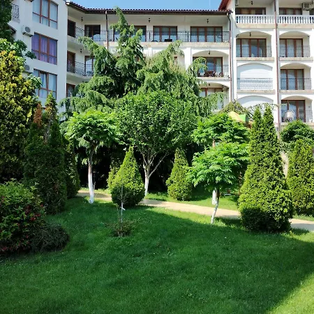 Triumph Sveti Vlas-bastet Bs Apartamento *